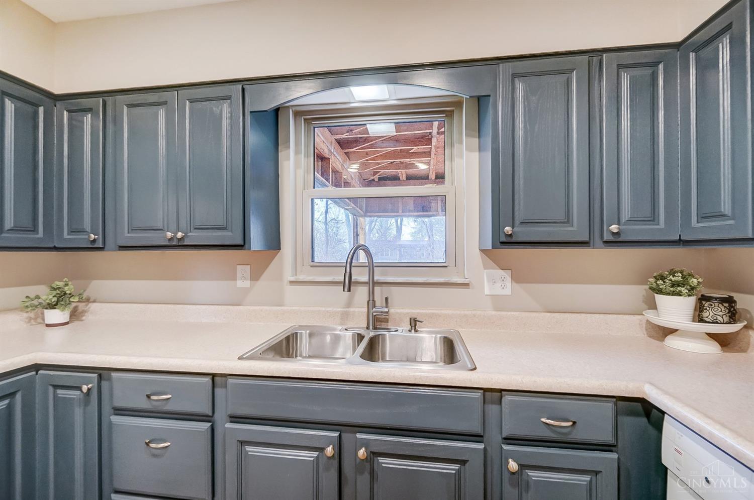 7891 Ell Char Court, West Chester, Ohio image 11