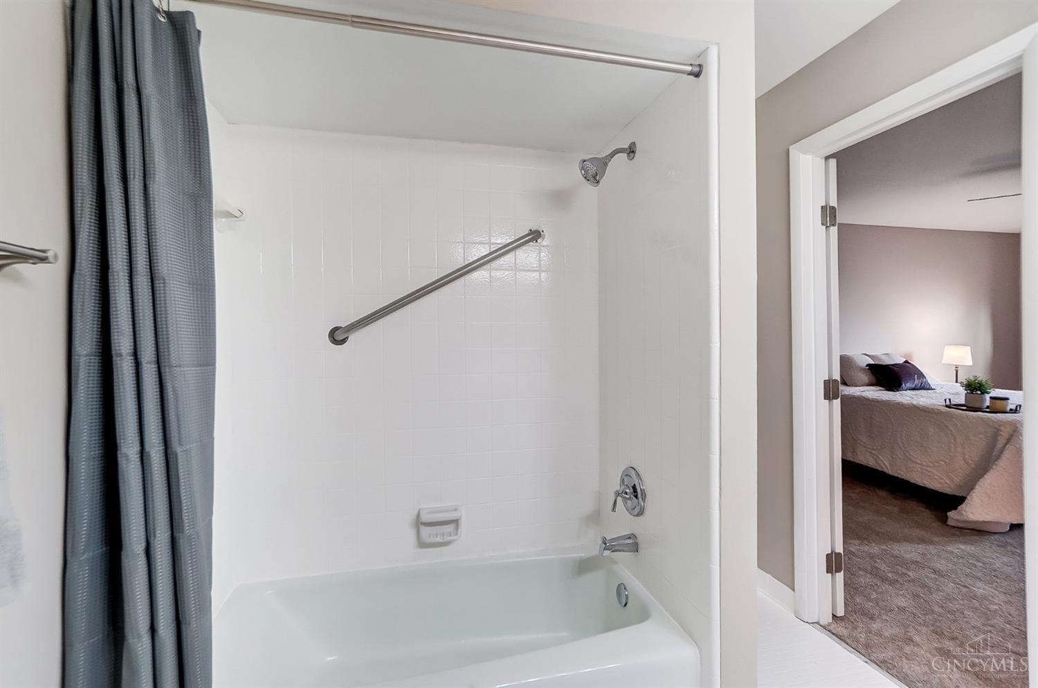7891 Ell Char Court, West Chester, Ohio image 24