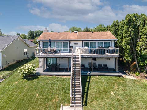 Photo of 146 Lakengren Drive, Eaton, OH 45320 (MLS # 1886788)