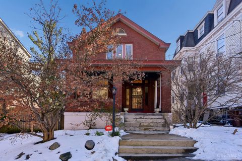 1005 Parkside Place Cincinnati OH 45202