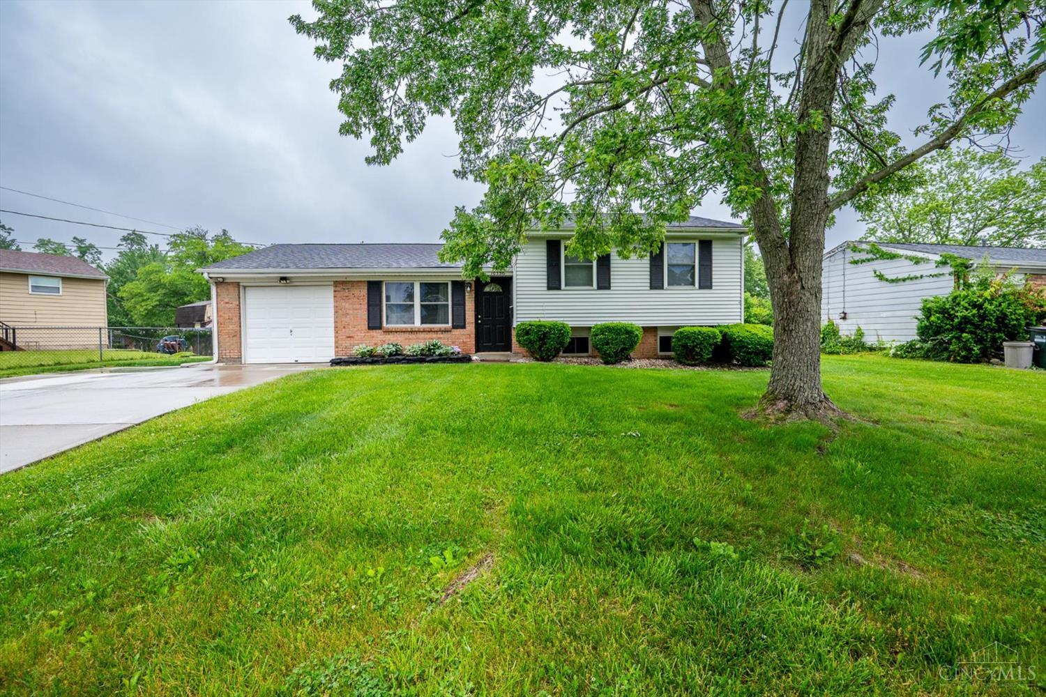 10336 Season Drive, Colerain Twp, Ohio image 1