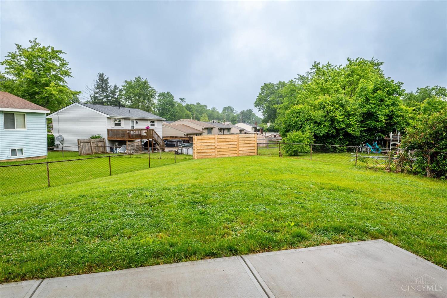 10336 Season Drive, Colerain Twp, Ohio image 30