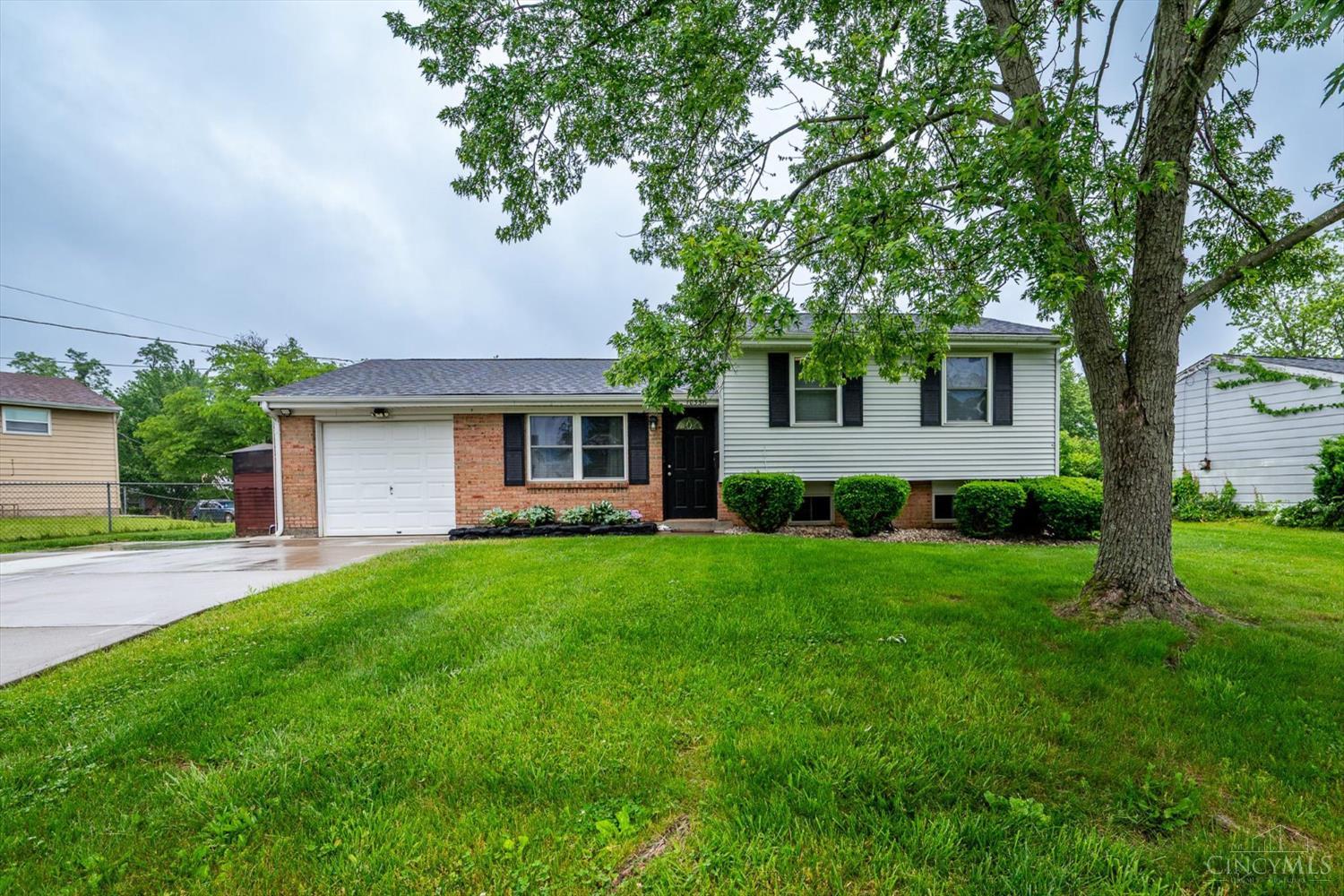 10336 Season Drive, Colerain Twp, Ohio image 6