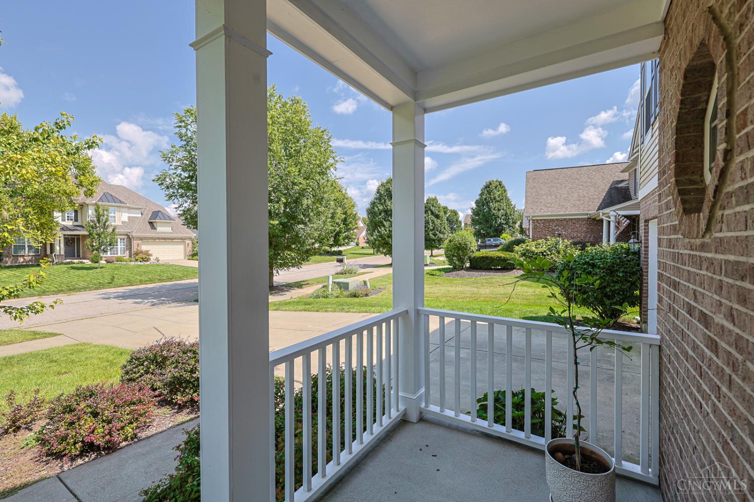6469 Hampshire Trail