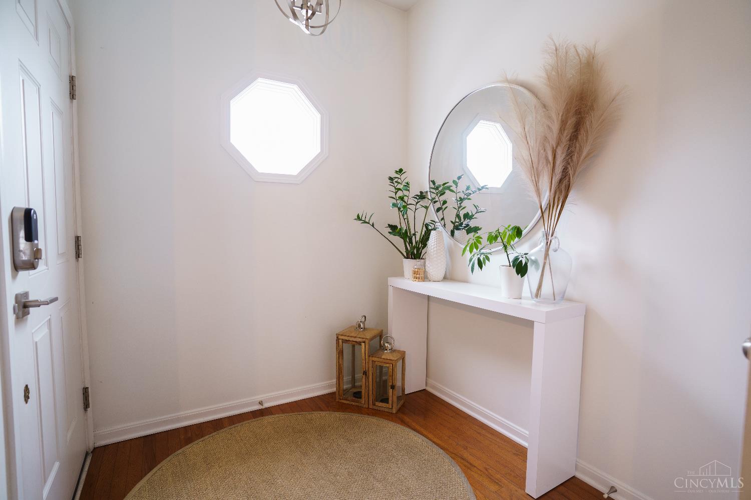 3450 Golden Avenue 2