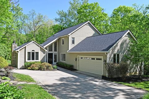 Homes For Sale - 4170 Cornell Road<br/> Sharonville, OH 45241