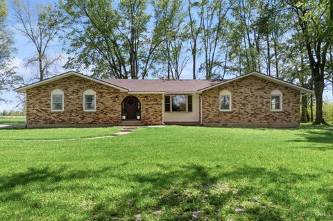 Photo of 372 State Route 28, Midland, OH 45148 (MLS # 1874579)