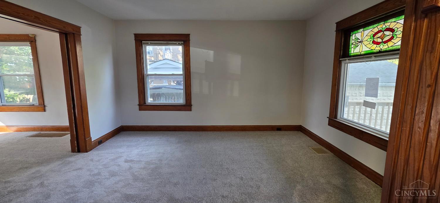 2409 Kenilworth Avenue