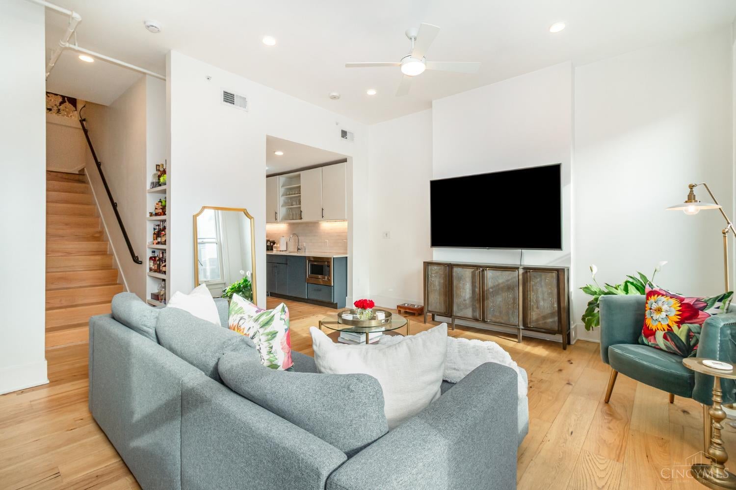 1003 Walnut Street 309