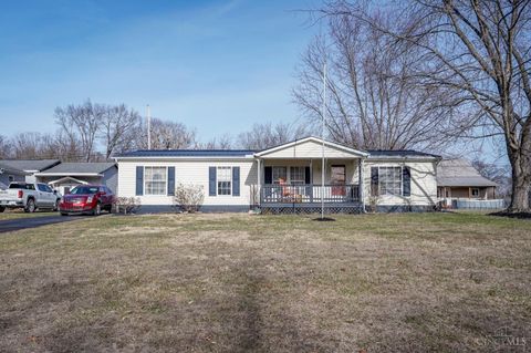 Photo of 11493 Highland Hills Drive, Paint Twp, OH 45133 (MLS # 1867068)