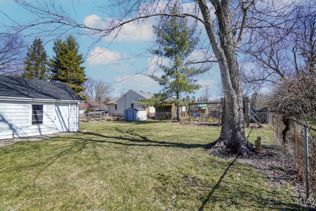 1382 Voll Road, Anderson Twp, Ohio image 37