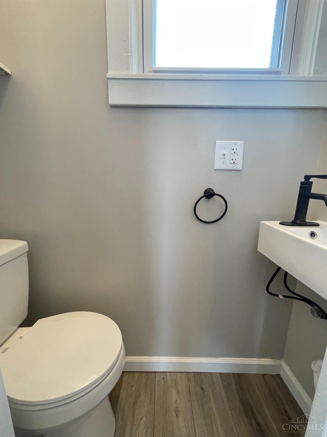3442 Cardiff Avenue, Cincinnati, Ohio image 13