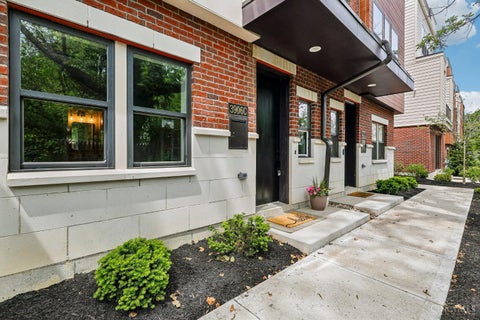Photo of 3906 Edwards Road #C, Cincinnati, OH 45209 (MLS # 1895321)