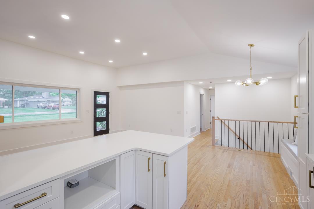5400 Donjoy Drive, Blue Ash, Ohio image 17