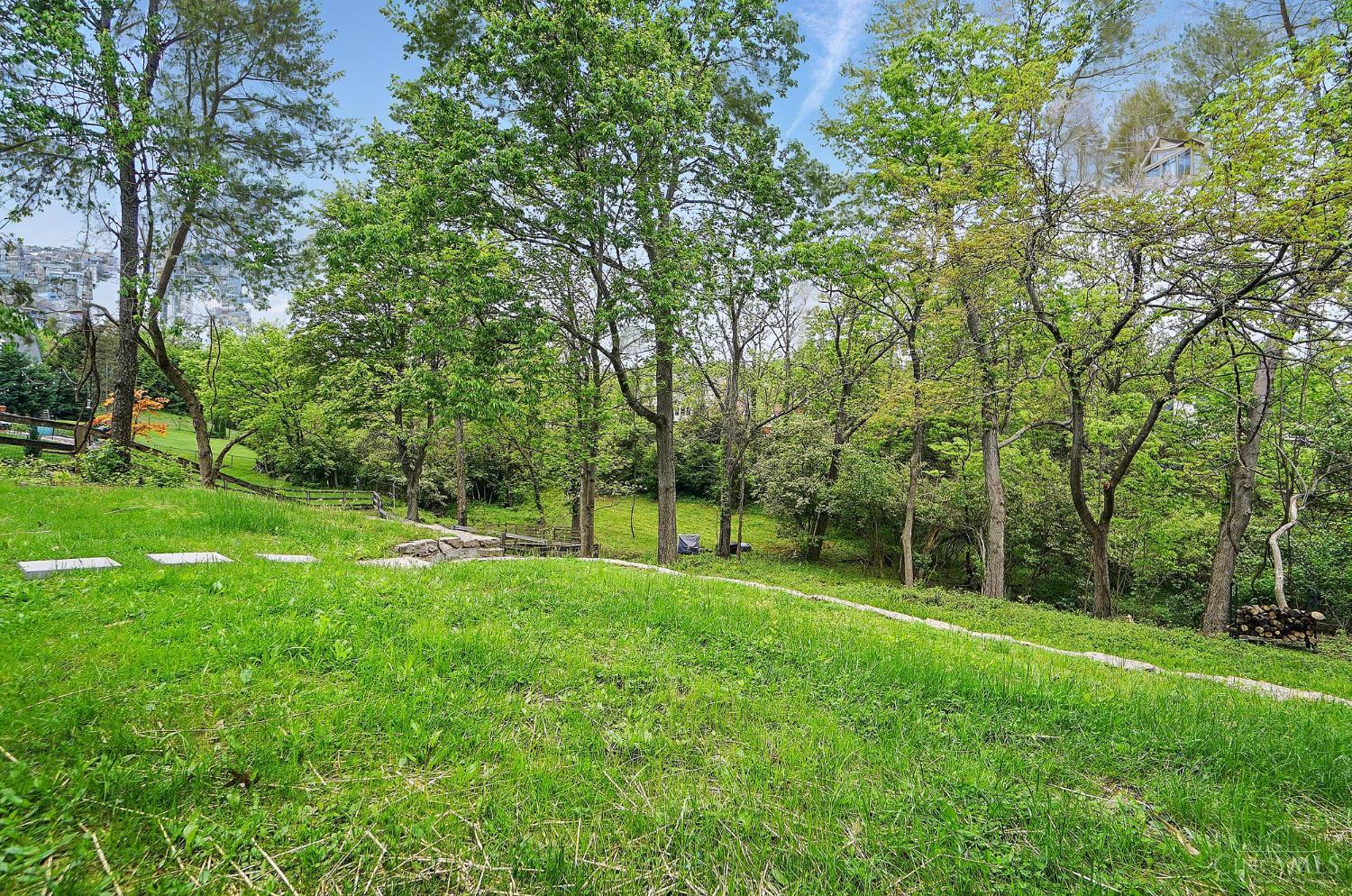 5400 Donjoy Drive, Blue Ash, Ohio image 49