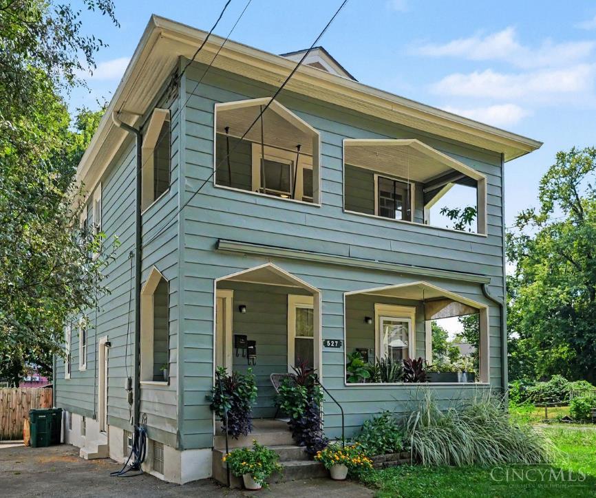 527 Flatt Terrace
