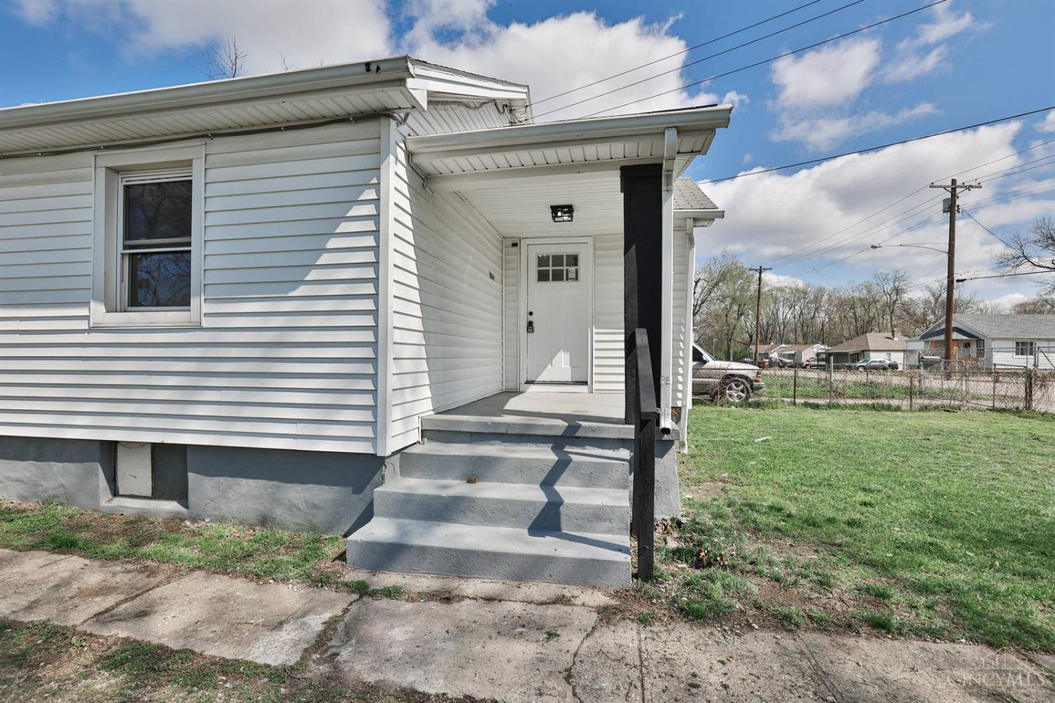 3014 Ben Harrison Street, Middletown, Ohio image 3
