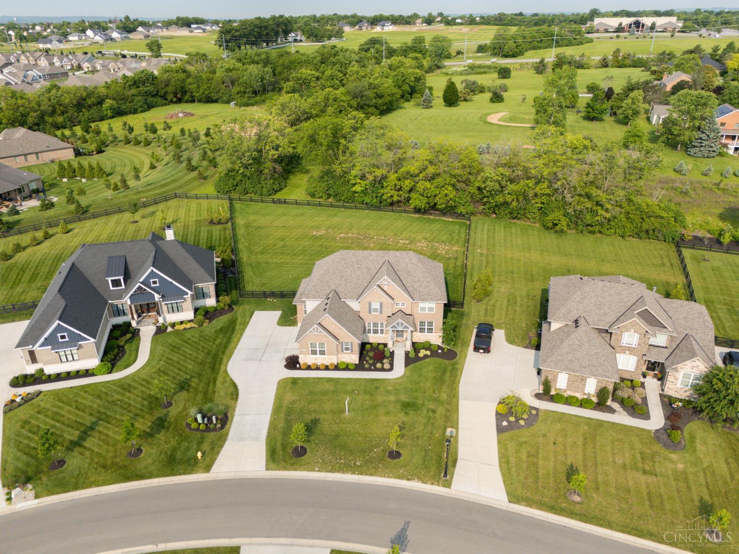 6075 Northlake Court