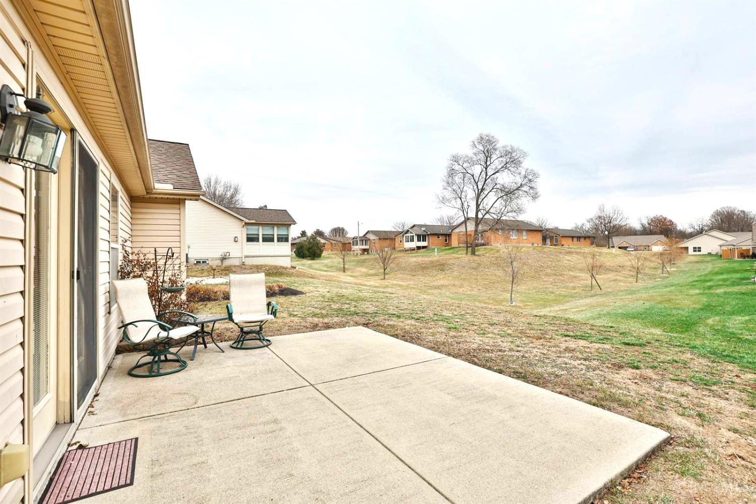 806 Carriage Lane, Trenton, Ohio image 25