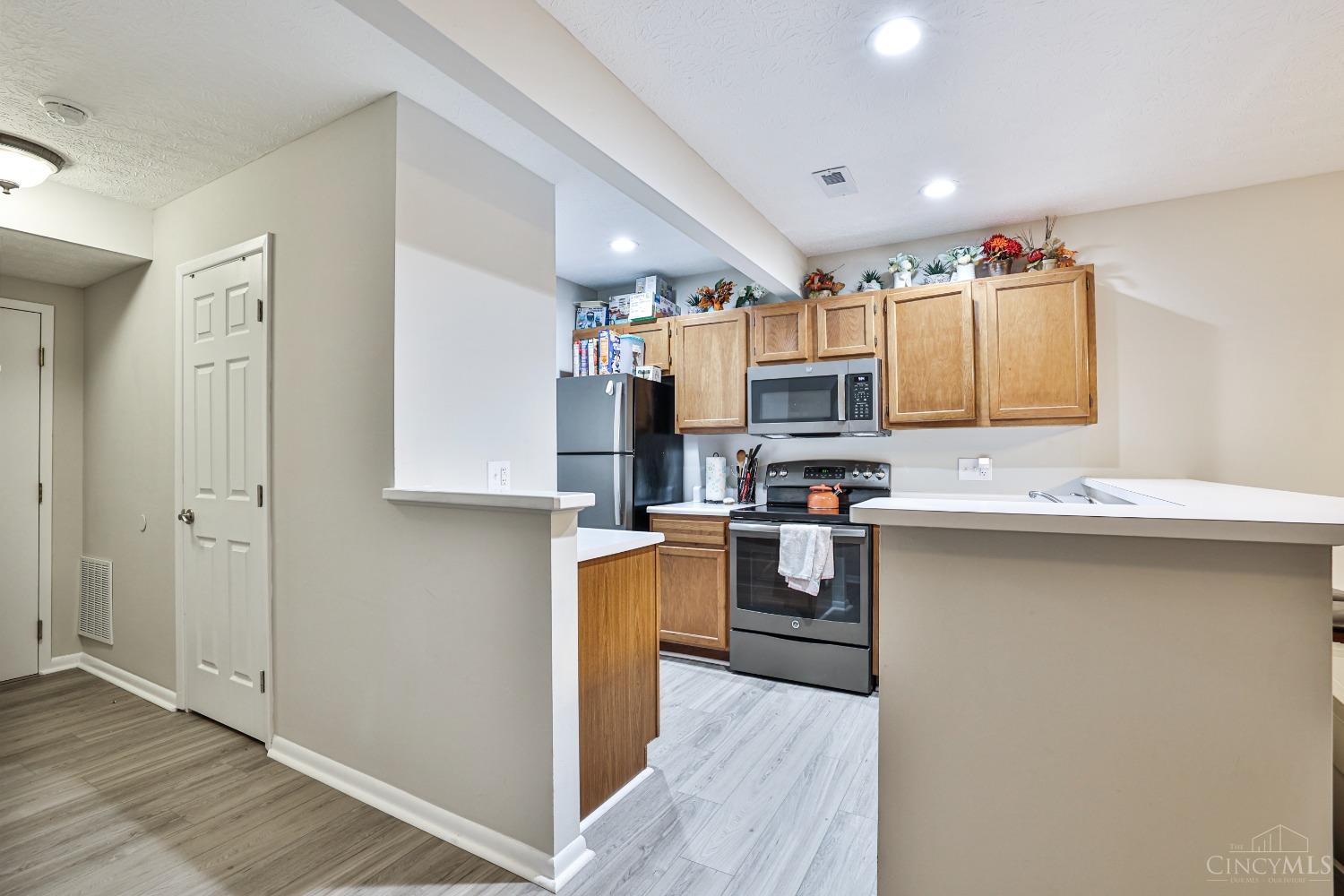 11555 Regency Square Court #2, Colerain Twp, Ohio image 12