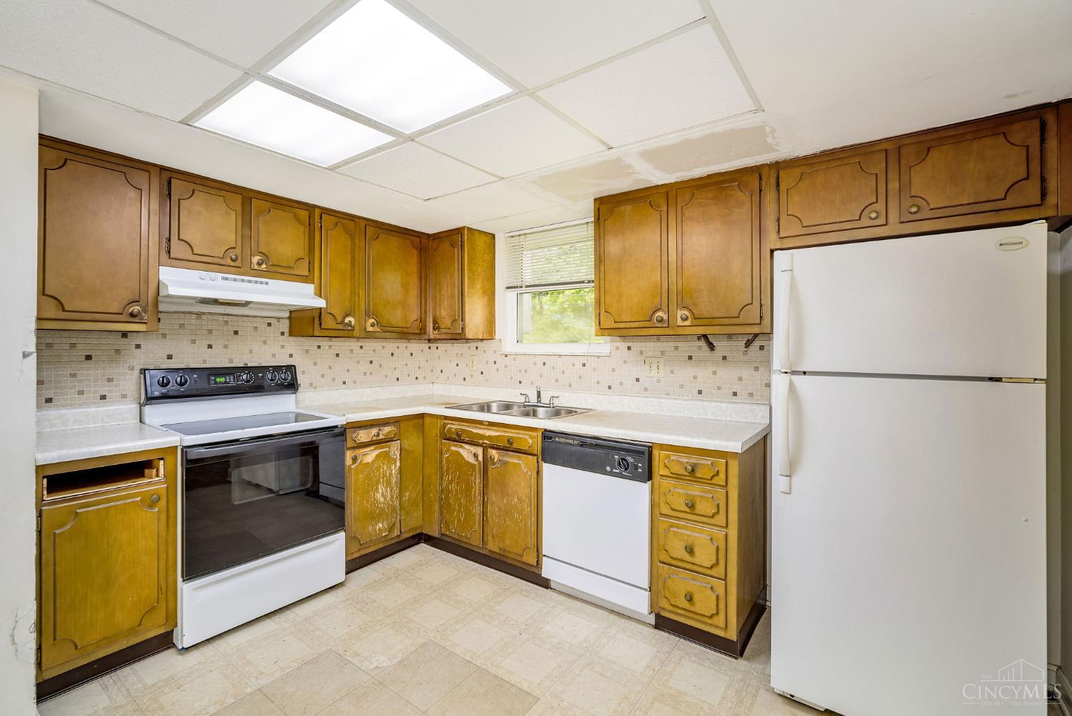 1252 Cleveland Avenue, Hamilton, Ohio image 45