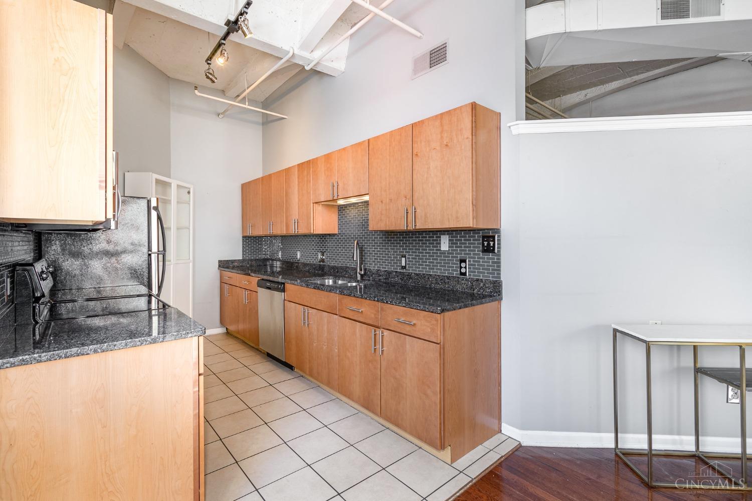 335 W Fifth Street #403, Cincinnati, Ohio image 10