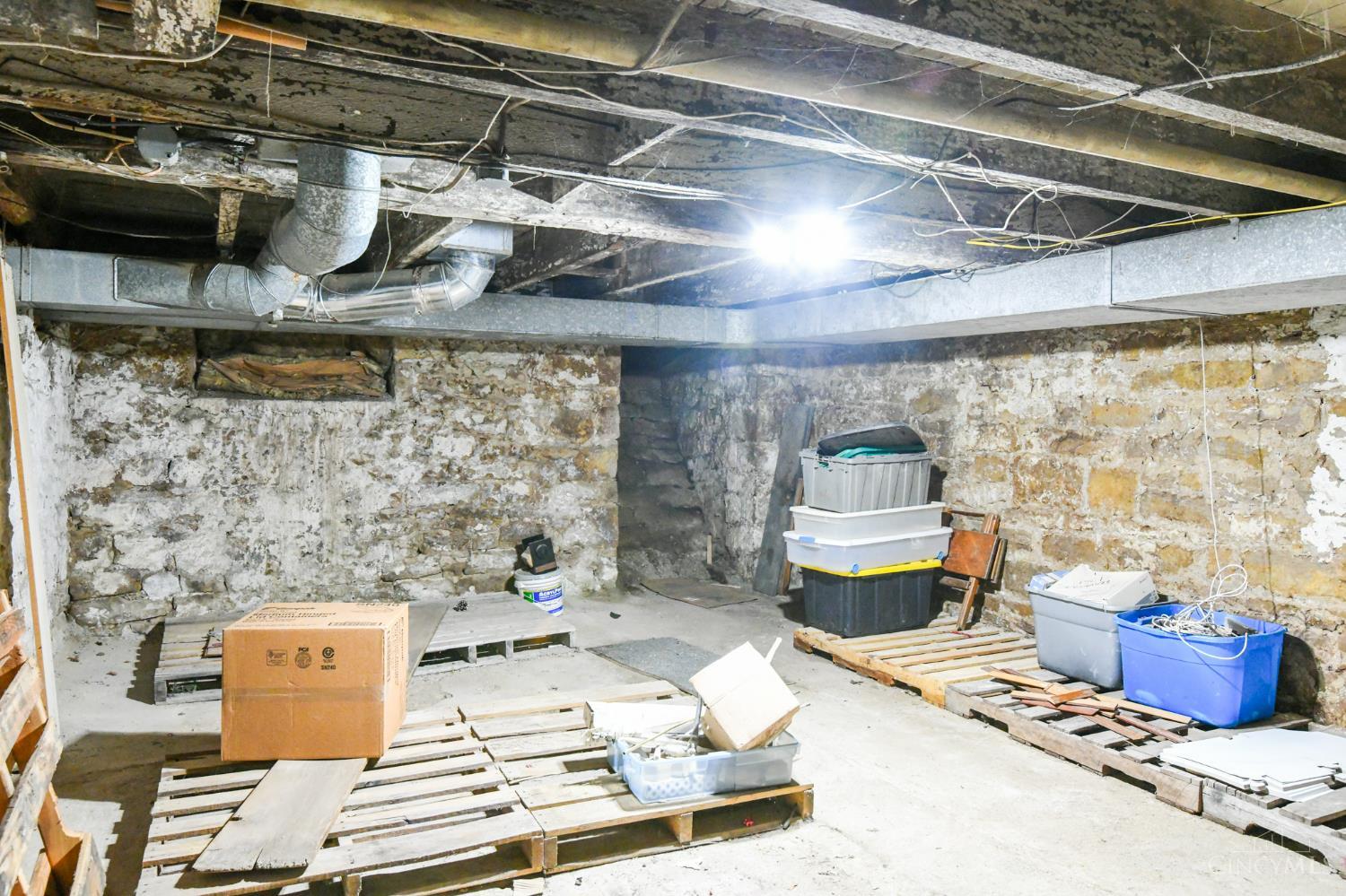 Springfield Twp., Ohio 45504, United States, 4 Bedrooms Bedrooms, ,2 BathroomsBathrooms,Residential,Active,246664