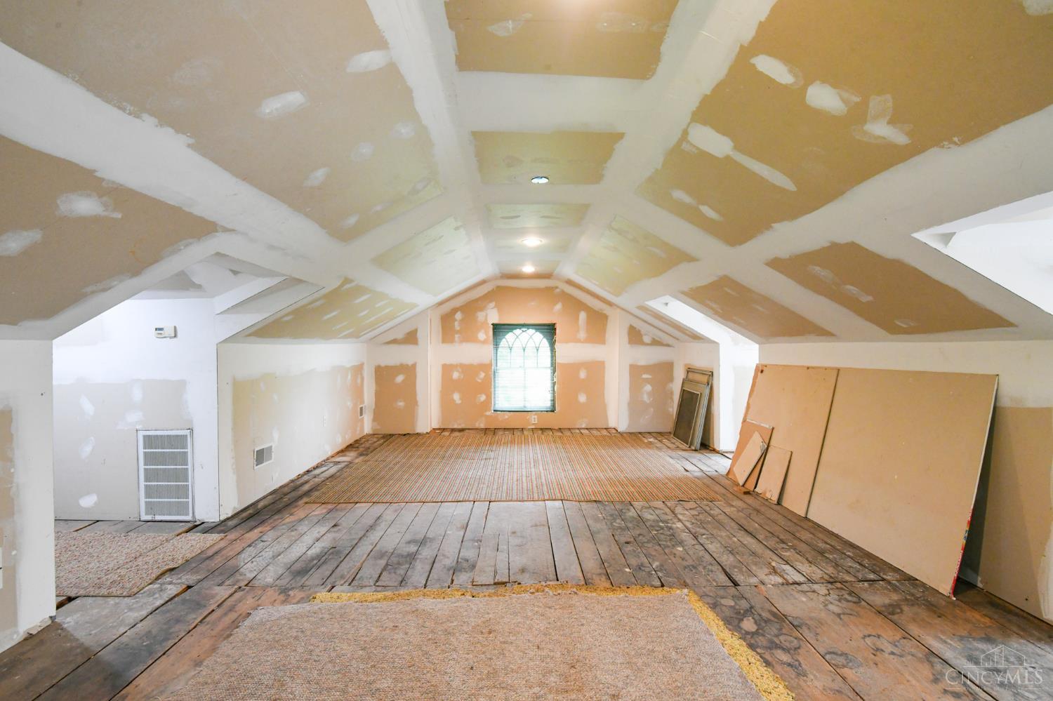 Springfield Twp., Ohio 45504, United States, 4 Bedrooms Bedrooms, ,2 BathroomsBathrooms,Residential,Active,246664