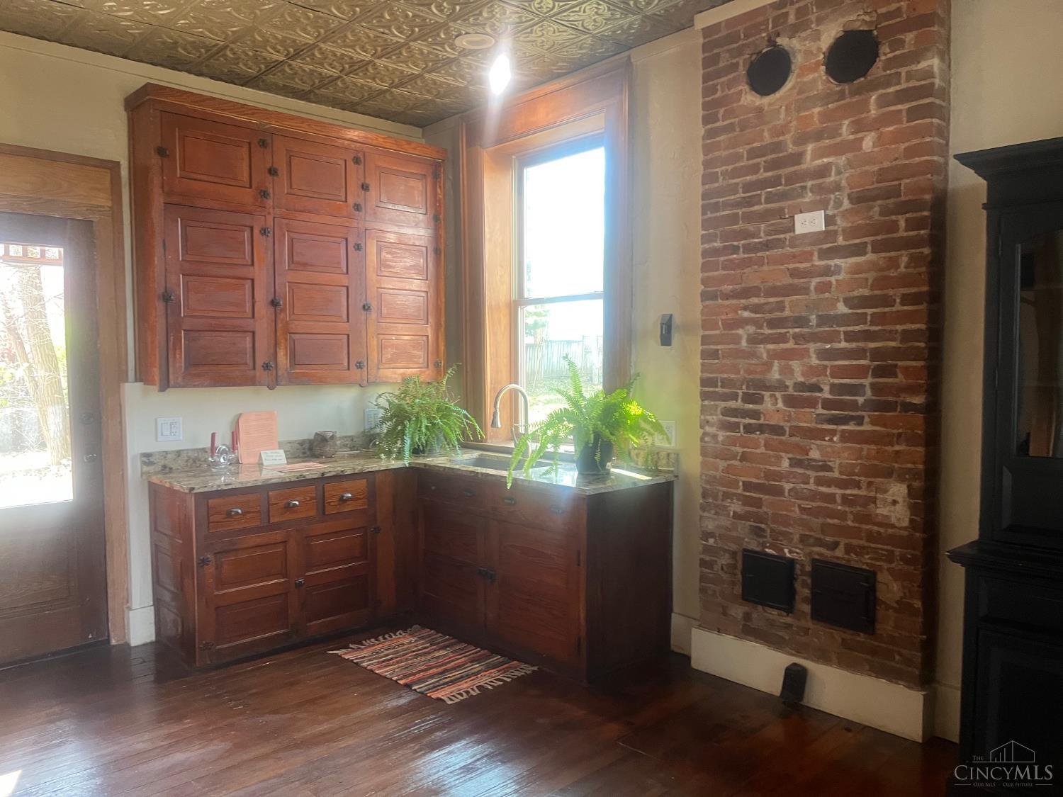 Springfield Twp., Ohio 45504, United States, 4 Bedrooms Bedrooms, ,2 BathroomsBathrooms,Residential,Active,246664