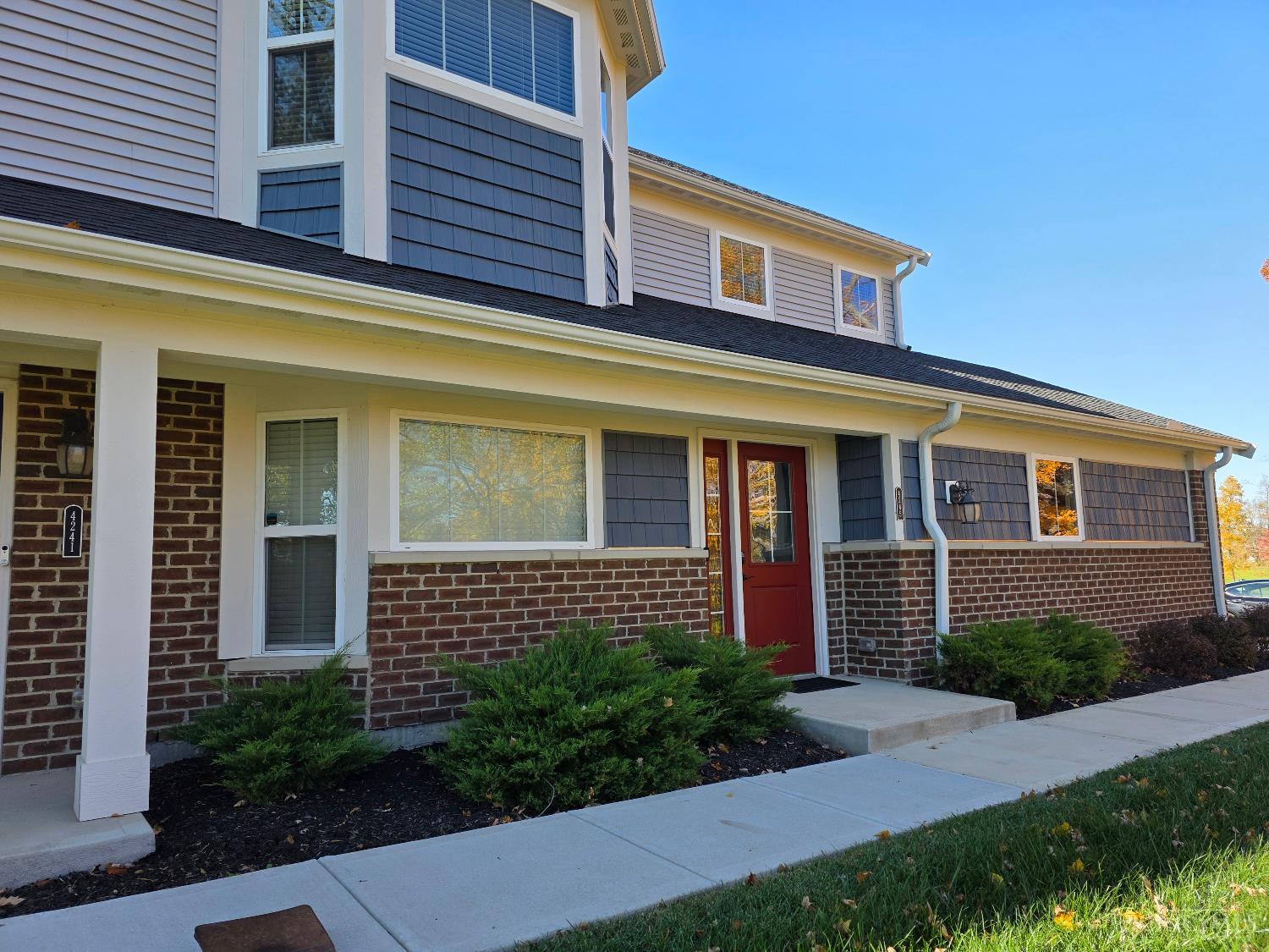 4245 Waters Edge Lane