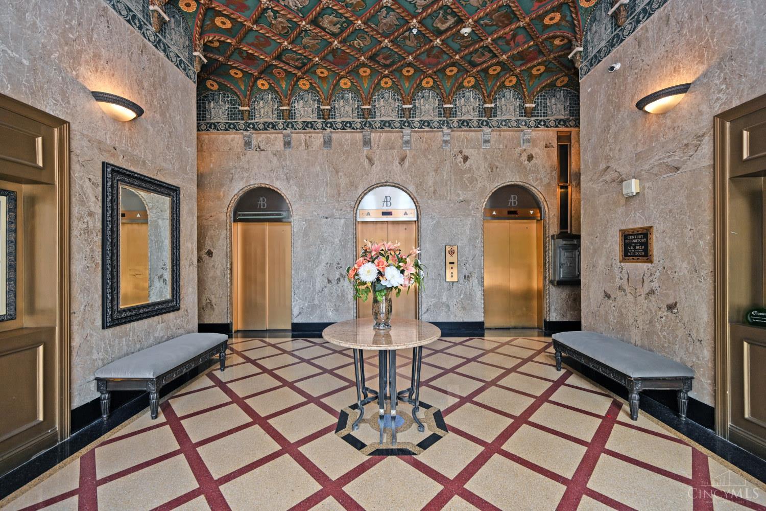 30 E Central Parkway 804