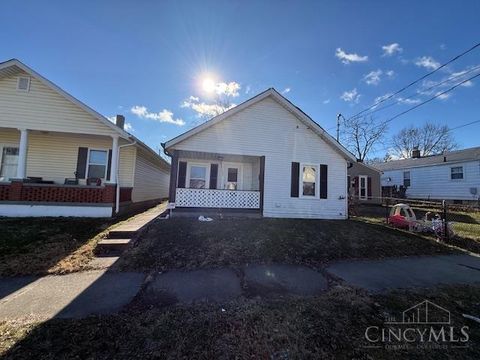 Photo of 1103 Hunt Avenue, Hamilton, OH 45011 (MLS # 1867023)