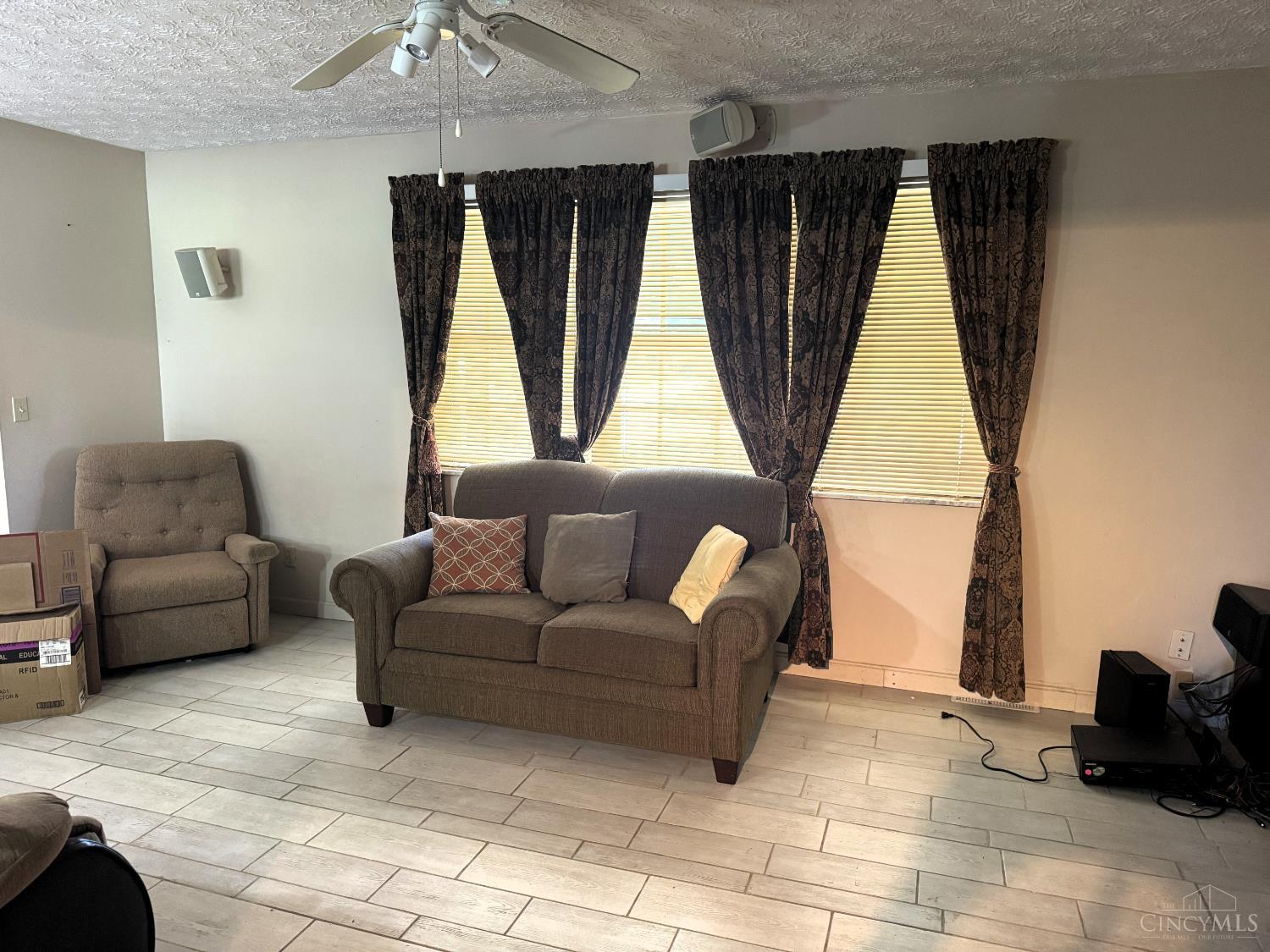 4186 Runningfawn Drive