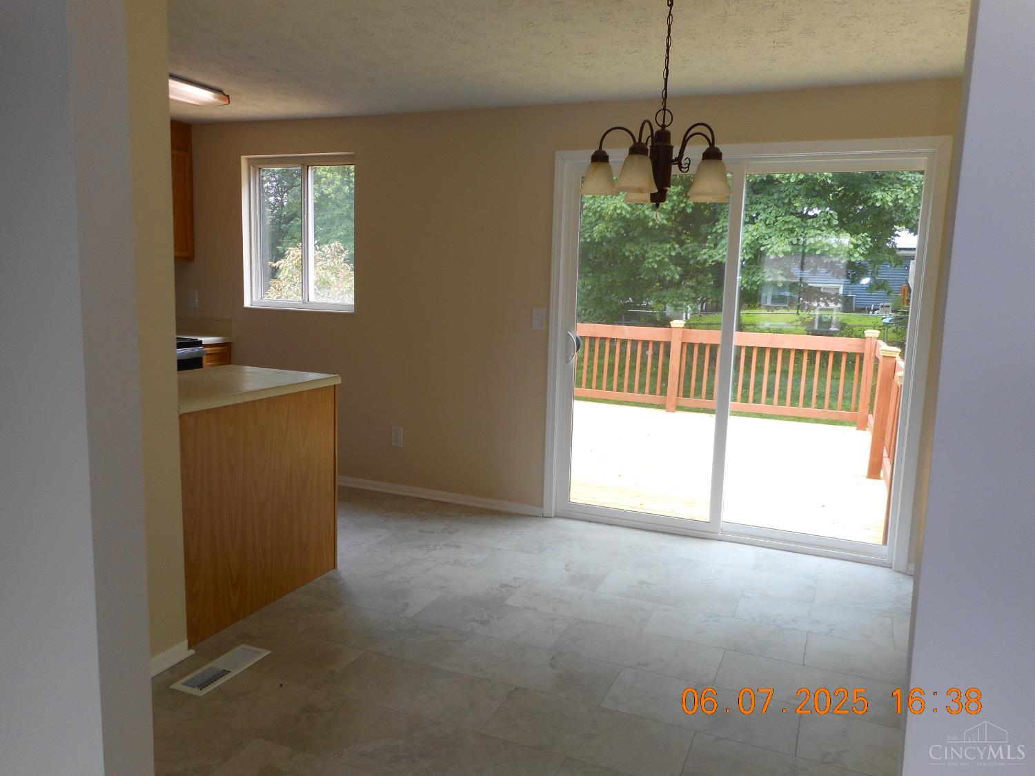 3283 Paprika Court, Colerain Twp, Ohio image 15