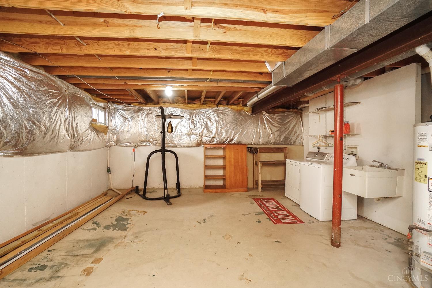 8107 Serenity Lake Drive, Liberty Twp, Ohio image 38