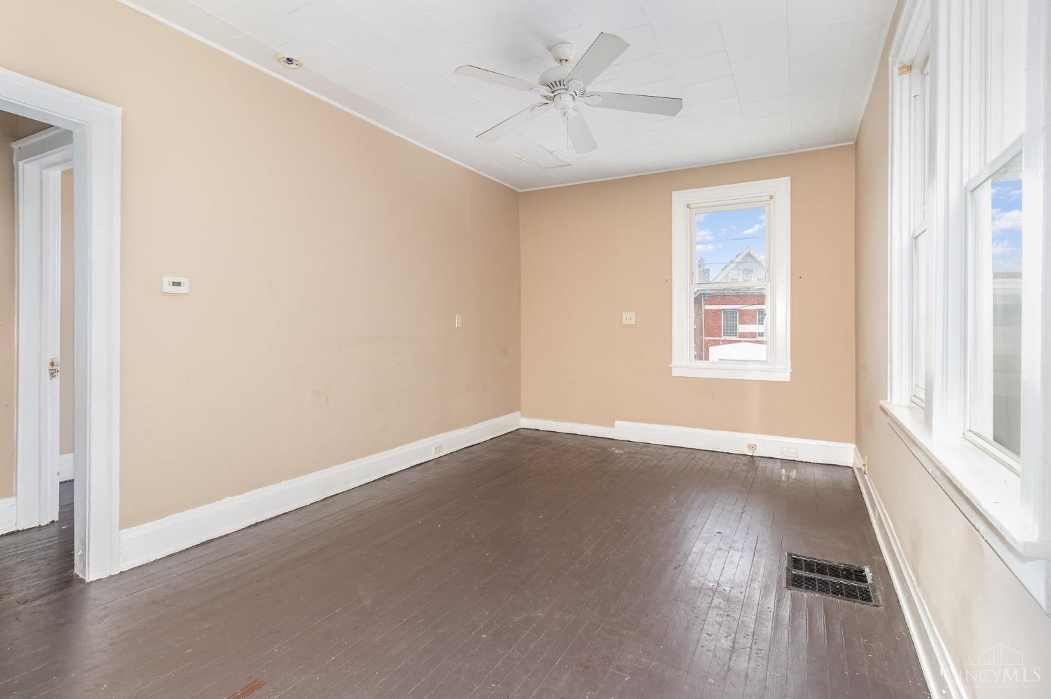 4417 Colerain Avenue, Cincinnati, Ohio image 6