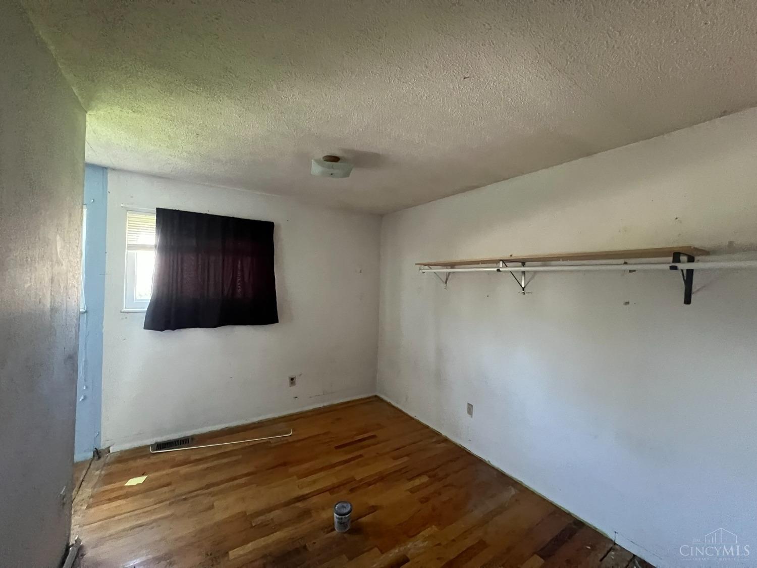11328 Templeton Drive, Colerain Twp, Ohio image 3