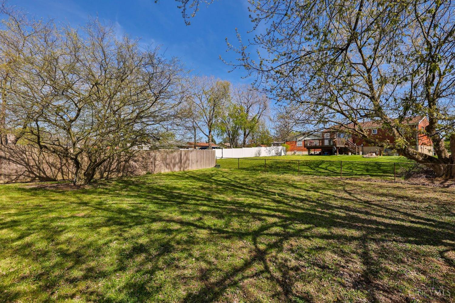 11328 Templeton Drive, Colerain Twp, Ohio image 36