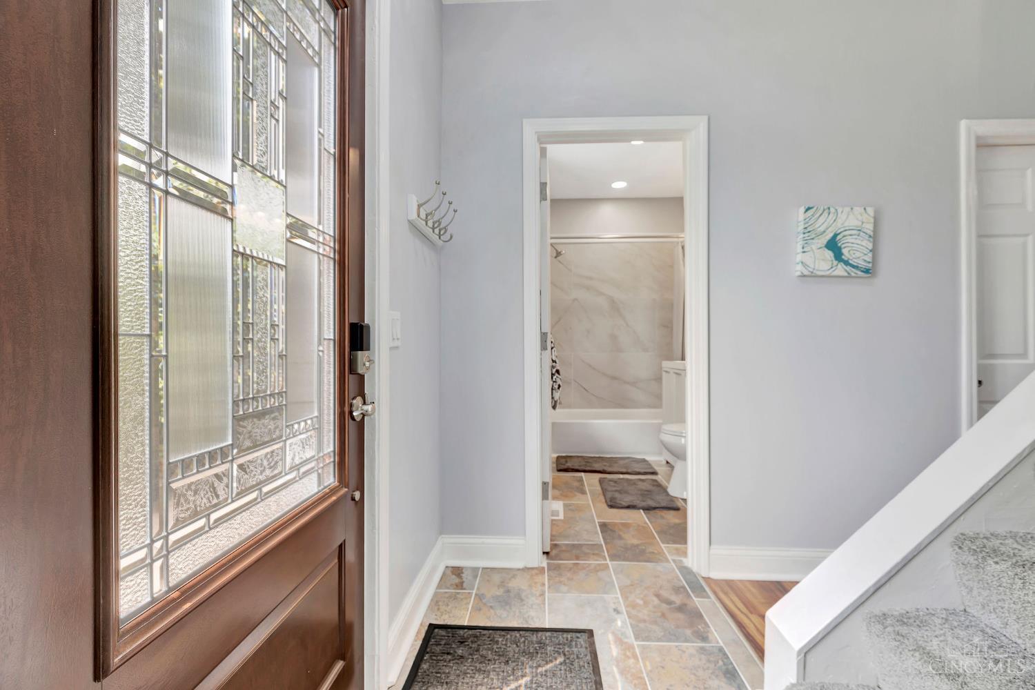 2491 Warsaw Avenue, Cincinnati, Ohio image 3