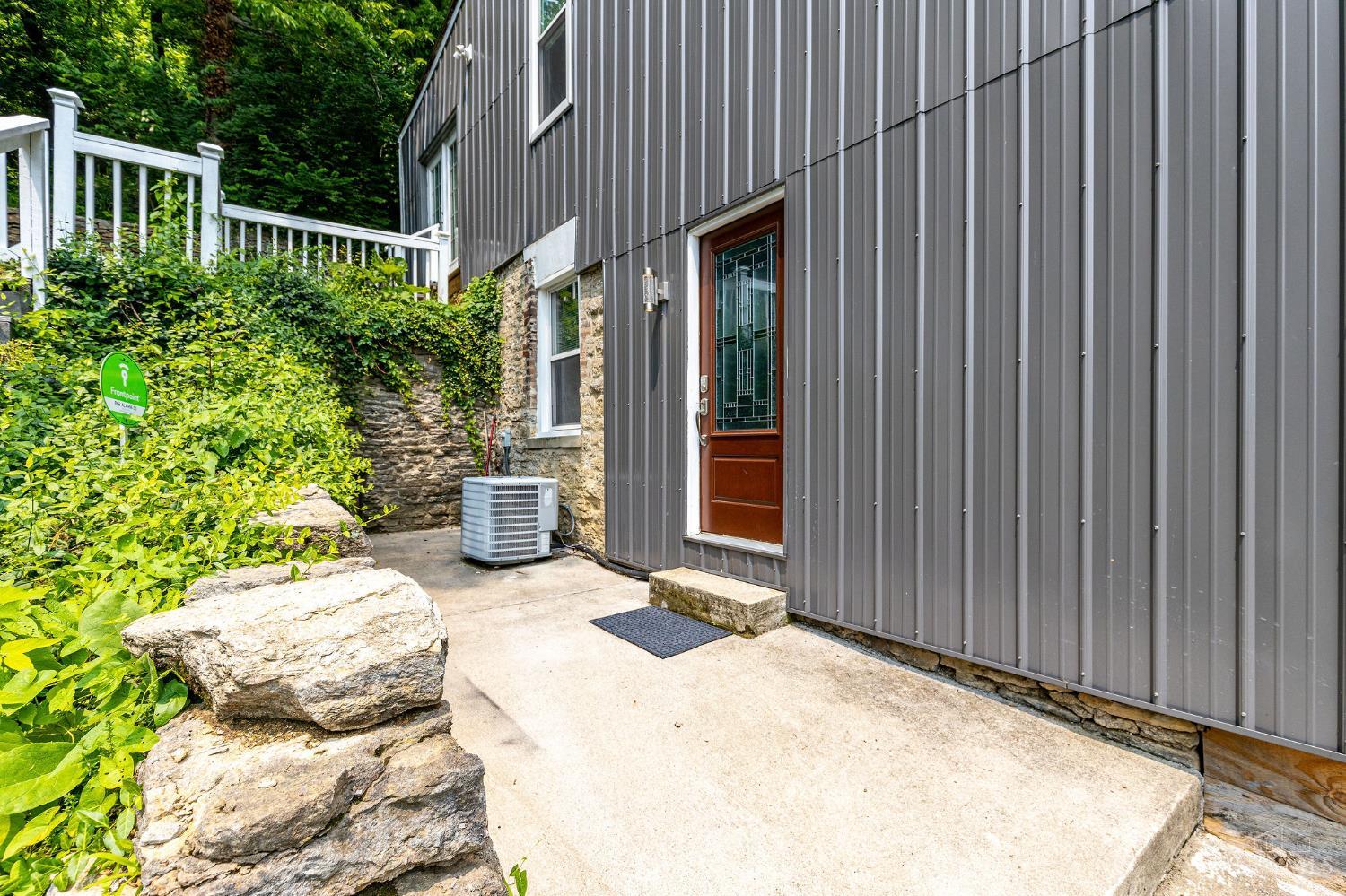 2491 Warsaw Avenue, Cincinnati, Ohio image 33
