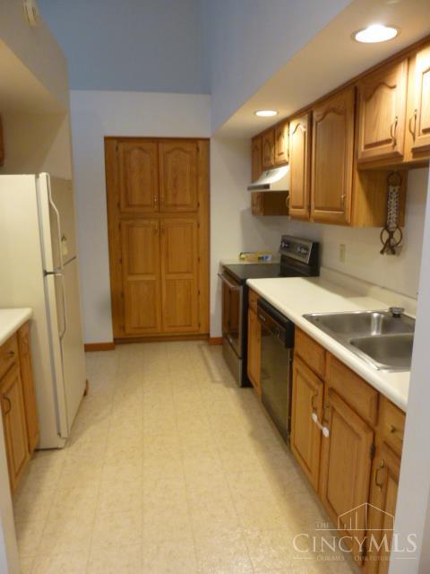 6 Prairie Creek Xing, Wilmington, Ohio image 5