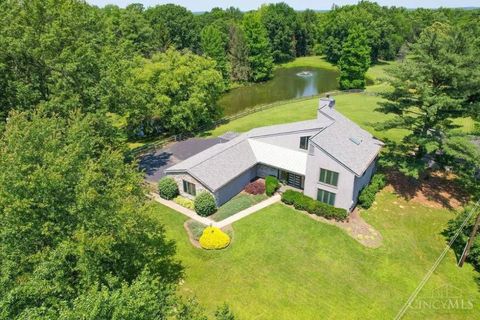 Photo of 3074 McIntire Road, Hamilton Township, OH 45152 (MLS # 1856696)