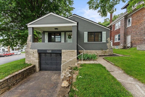 Homes For Sale - 2130 Feldman Avenue<br/> Norwood, OH 45212