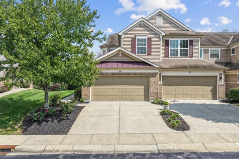 Photo of 8164 Bridge Point Drive, Cincinnati, OH 45248 (MLS # 1894491)