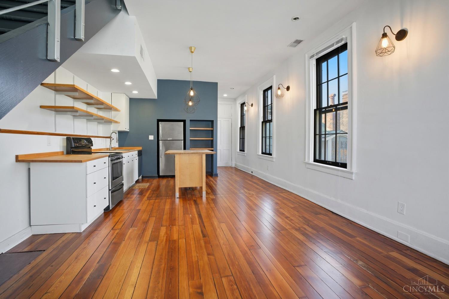 1314 Spring Street 4