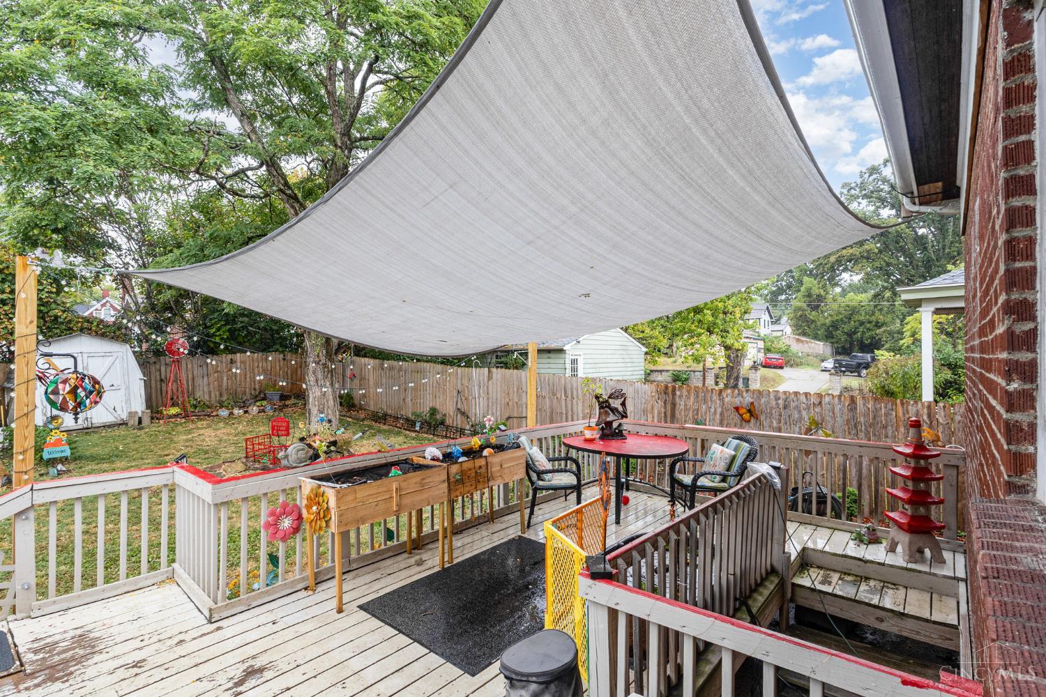 2473 Wahl Terrace