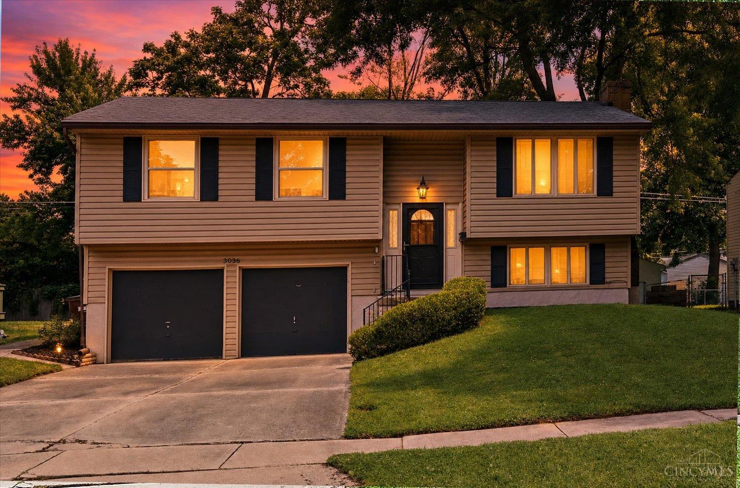 3036 Glenaire Drive