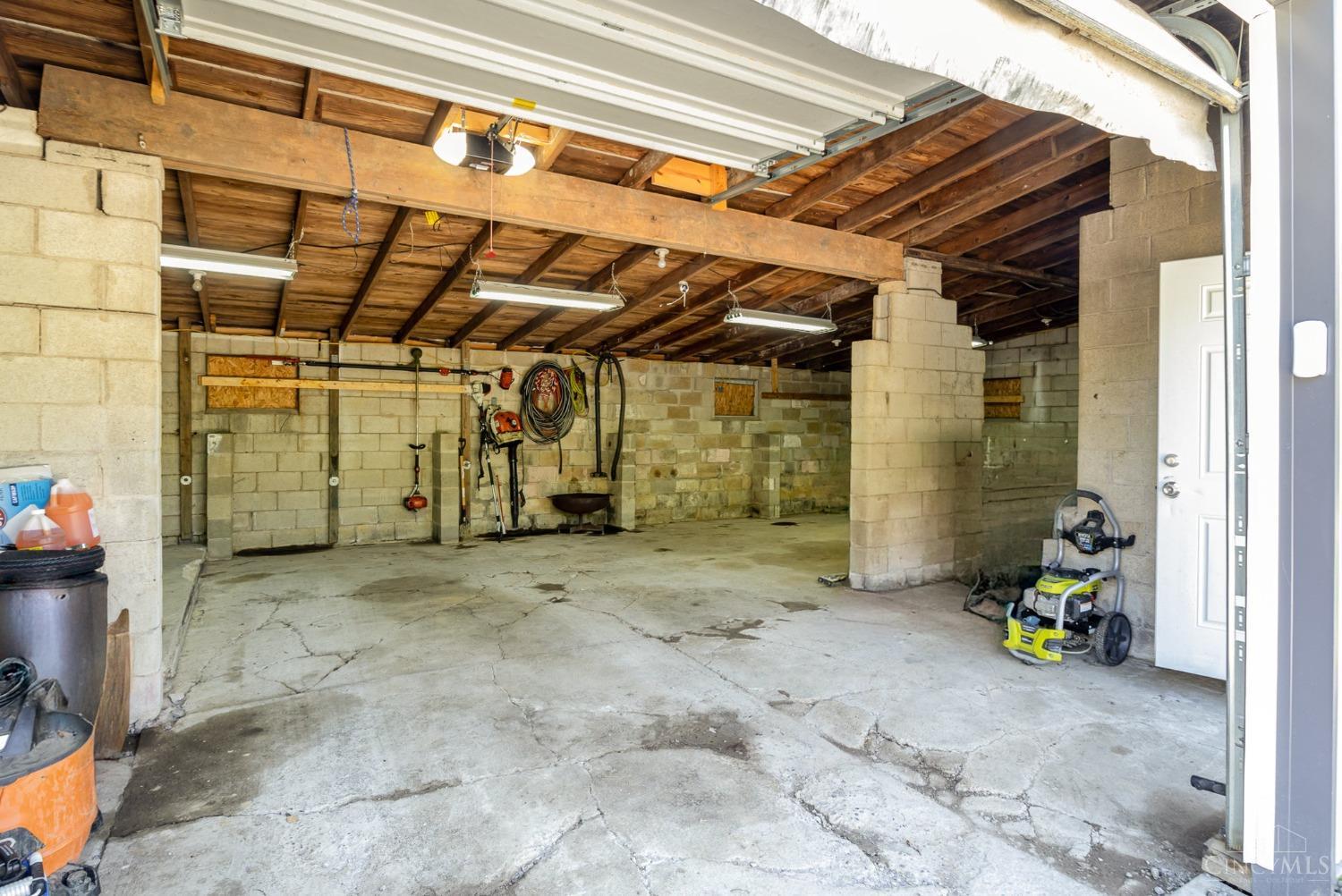 5897 Cook Road, Milford, Ohio image 23