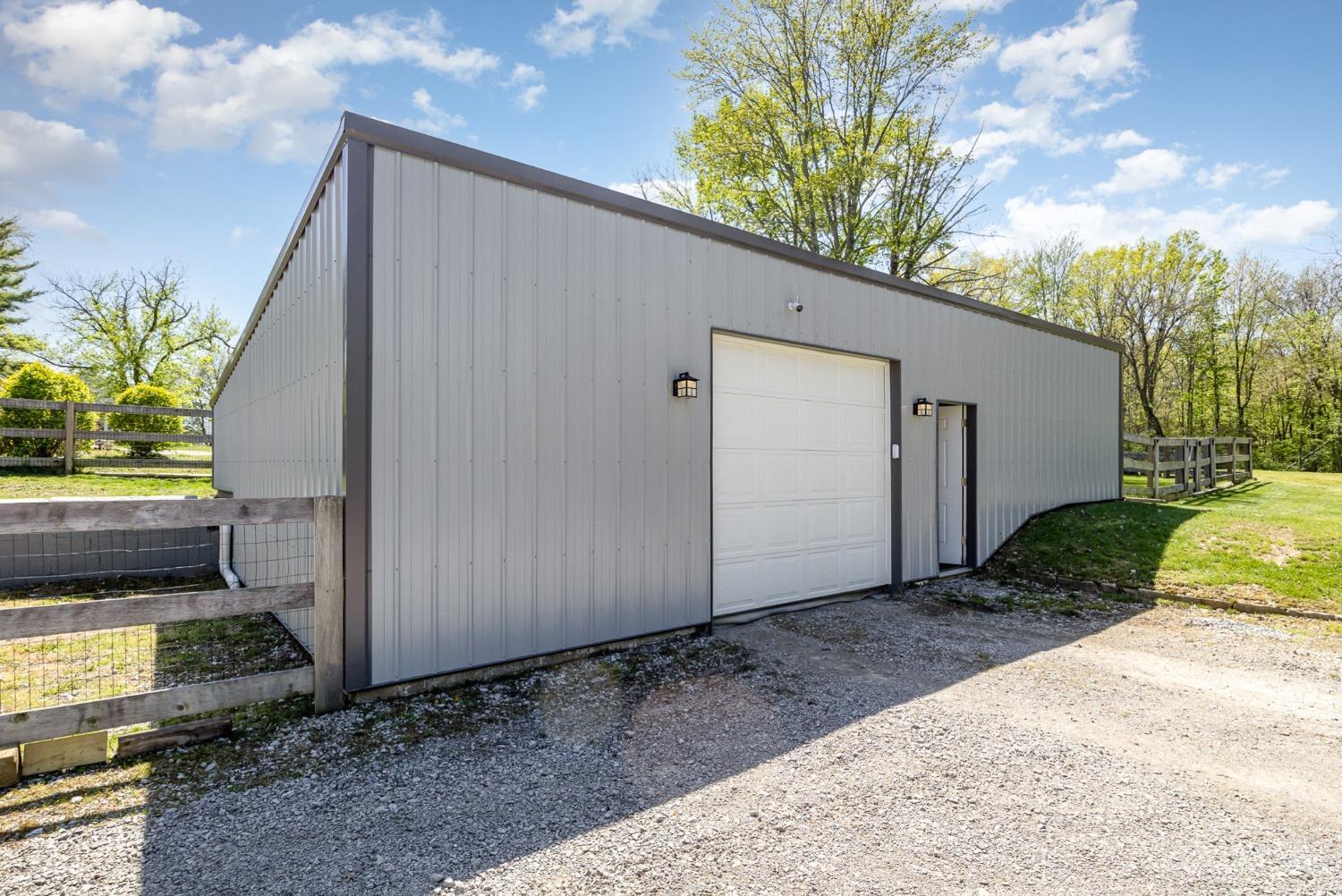 5897 Cook Road, Milford, Ohio image 22