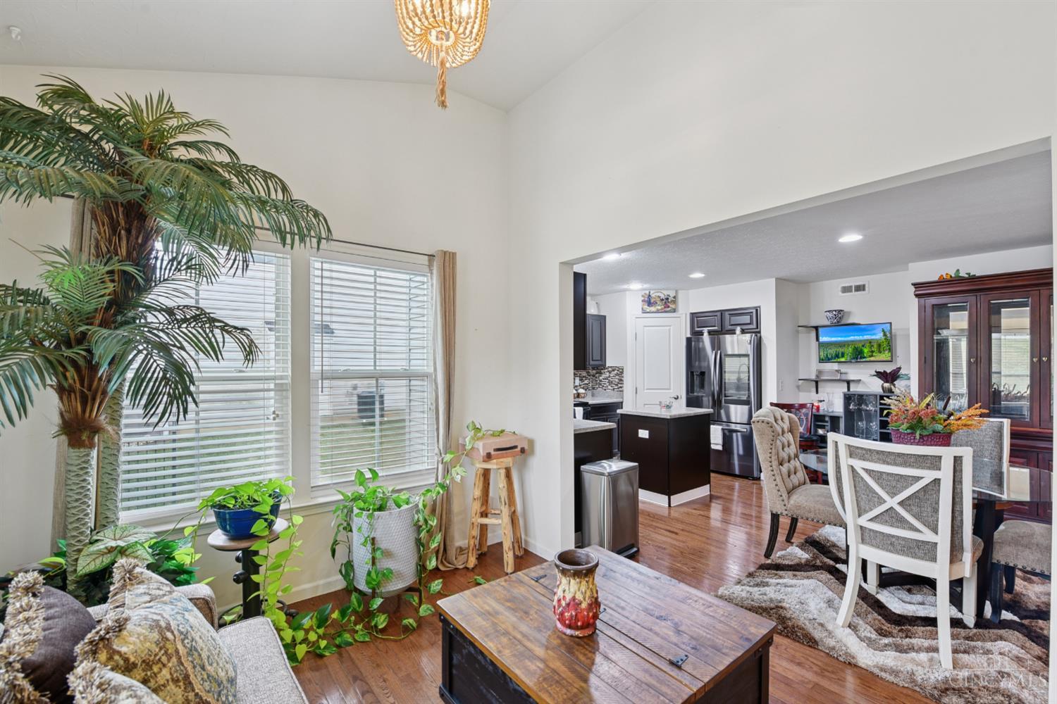 7970 Valley Crossing Drive